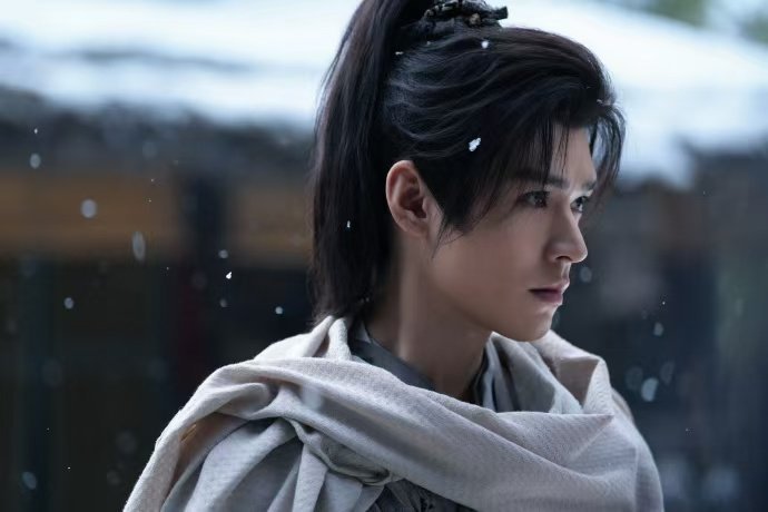 龚俊 锦衣卫出来的果然不一样龚俊演锦衣卫太适配了！《白衣公卿》打戏行云流水超养眼