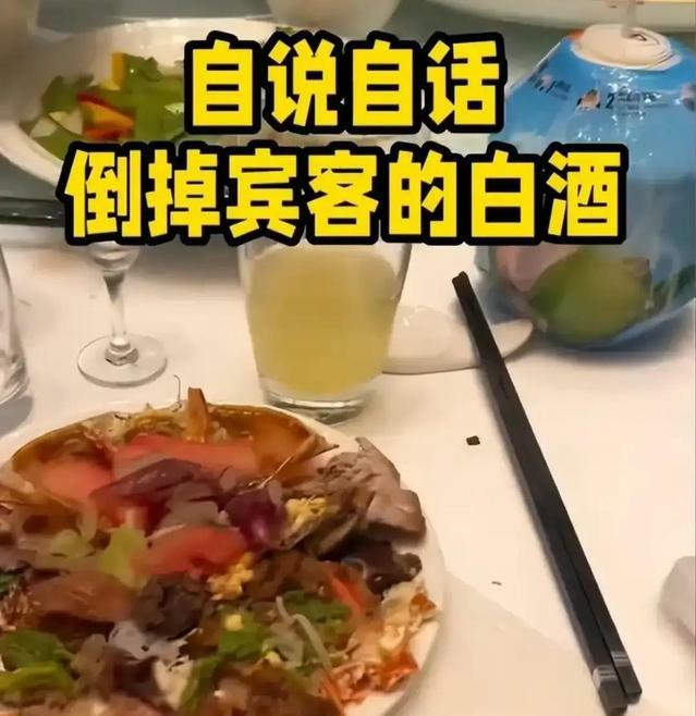 上海37万天价婚宴预制菜风波：新娘维权未果，更多细节曝光
 
去年十月，上海一对