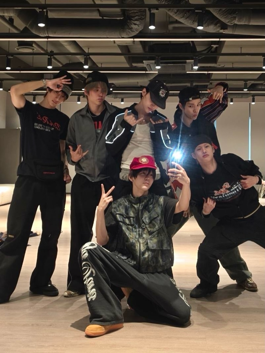 It’s timebyeol ig