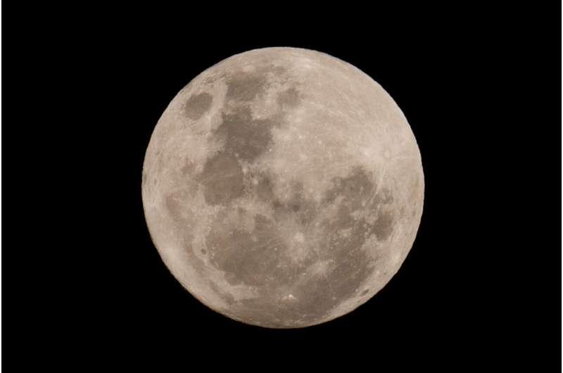 一枚失控火箭撞击太空环境，科学家警告：未来太空战争可能从这里开始

一枚火箭失控