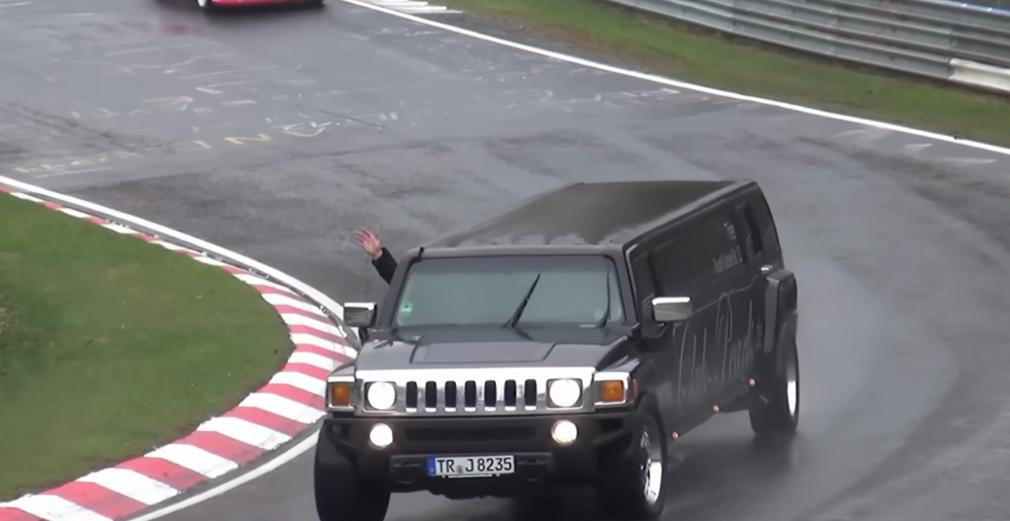 其实啊，就算你不开懂车性能场里那些狠货，也照样能去纽北刷圈耍。纽北这地方，一边是