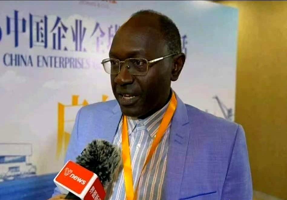 非洲这招，比印尼还狠。
这帮兄弟是看印尼那套“先引资、再收割”的法子管用，现在整