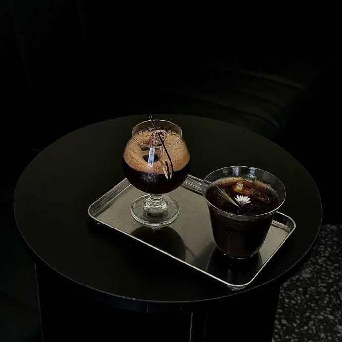 🌸𝙡̶̶̶𝙤̶̶̶𝙫̶̶̶𝙚̶̶̶ ᥫᩣ𓂃𓈒𓏸“情绪不对就少说话