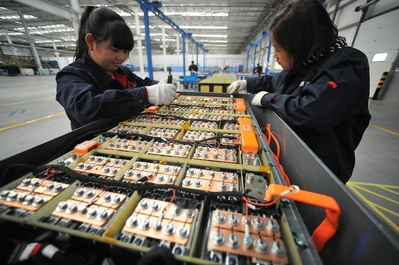 2026年1月16日工业和信息化部等六部门联合发布了《新能源汽车废旧动力电池回收