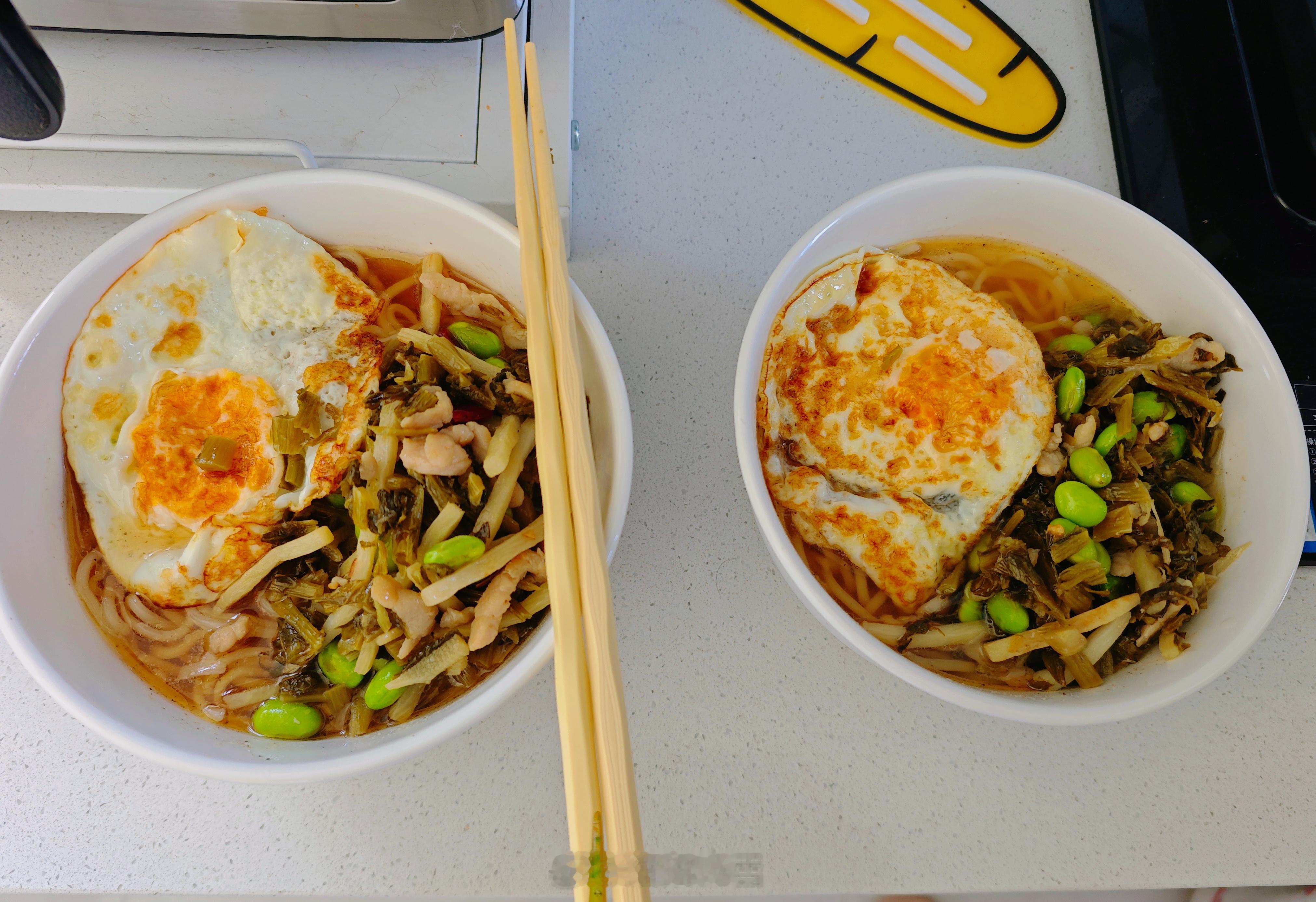 汤汁现在做的早饭越来越丰盛了