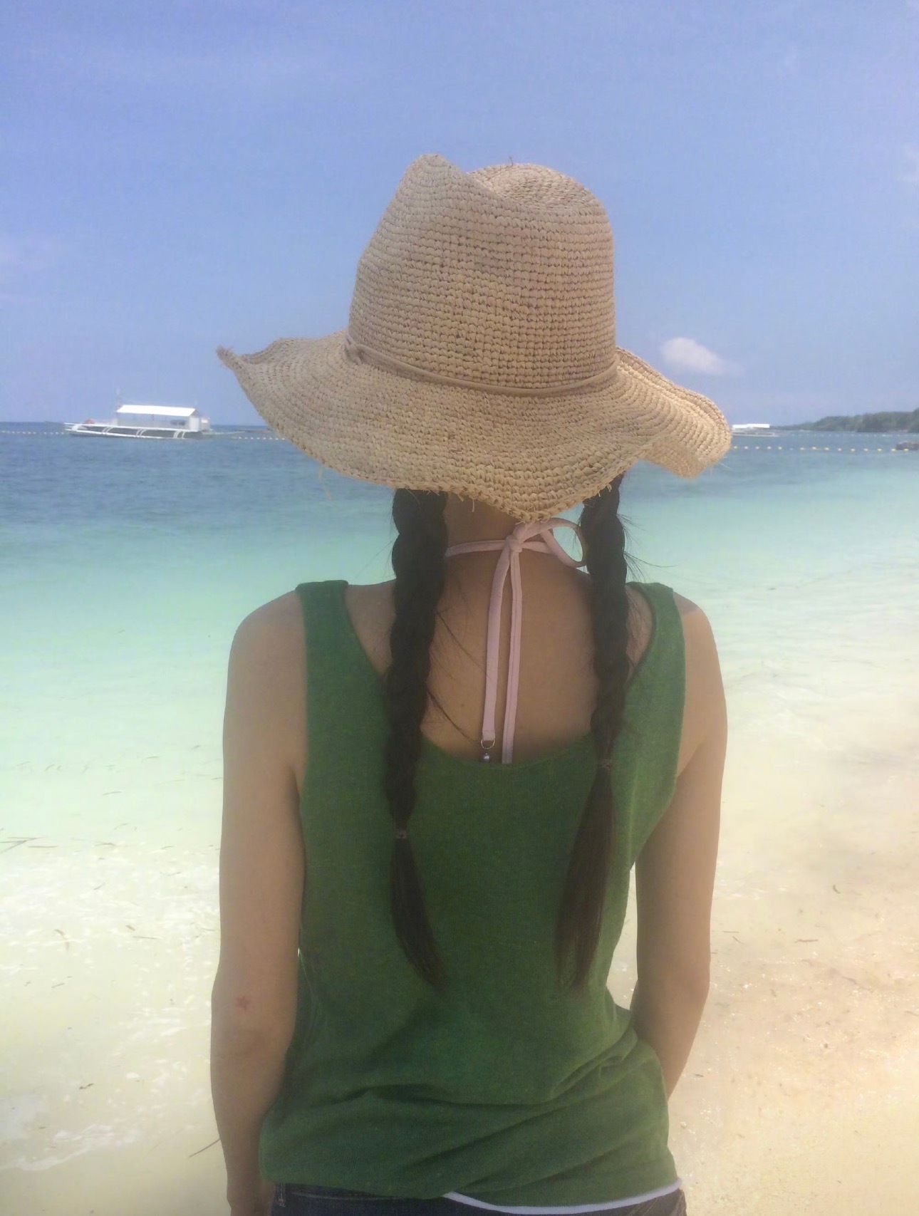 林小宅真去乘风破浪了 这vlog是来治“夏日倦怠症”的吧？林小宅在海岛的活力像气