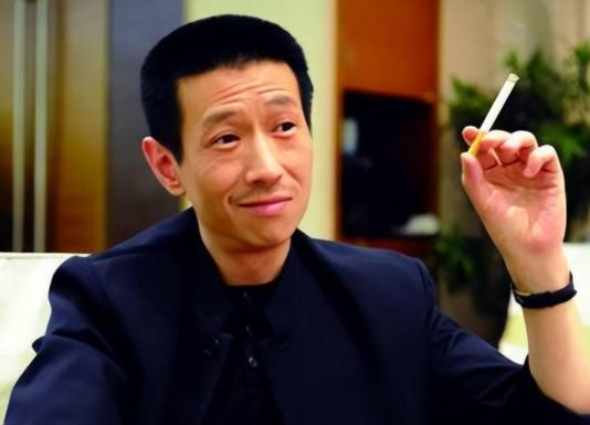 2009年，一名中国男子以2.7亿的价格，从法国购得了圆明园的兔首和鼠首，当对方