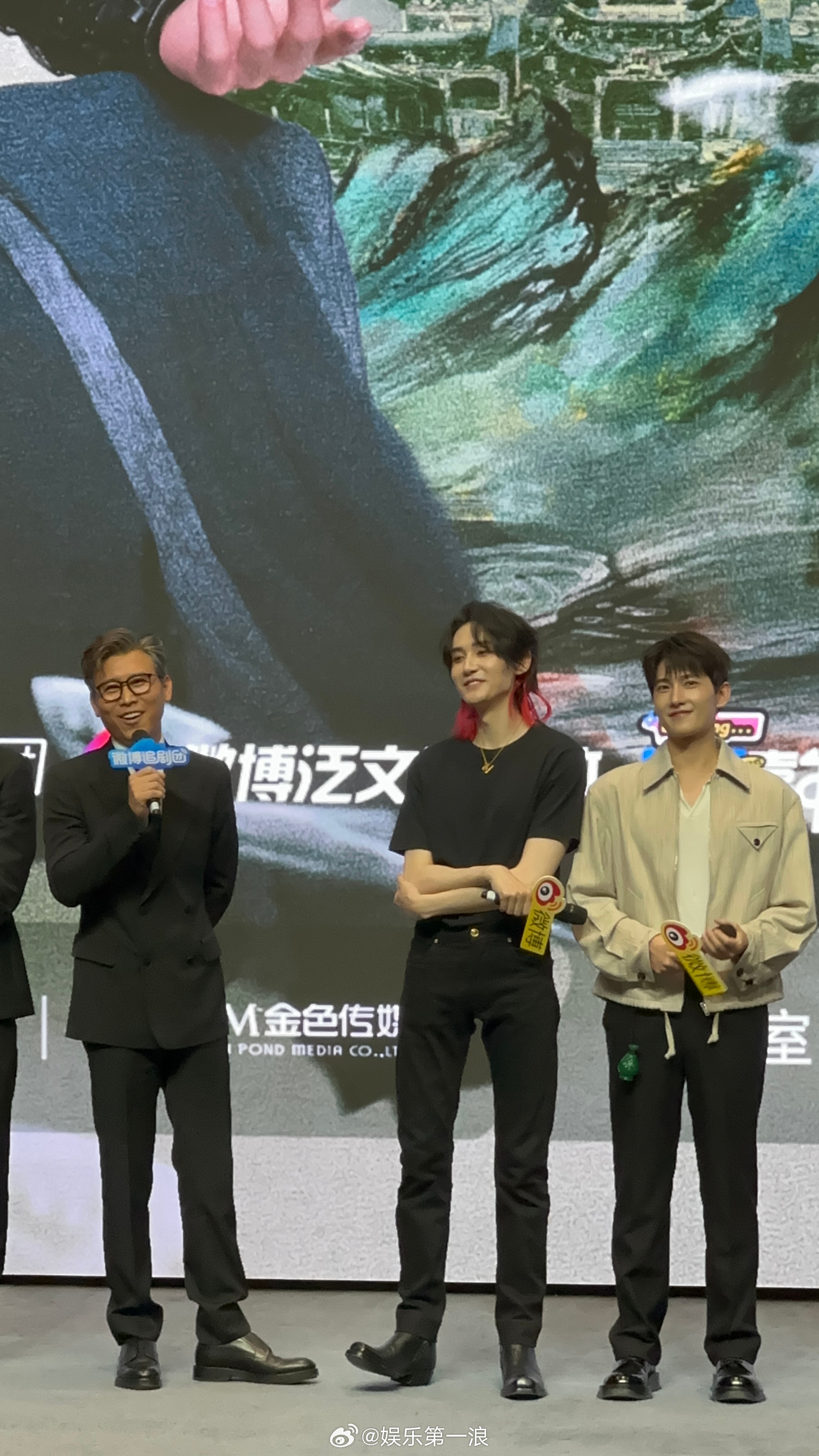 李乃文喊话金晨一起搓麻将 ​​​