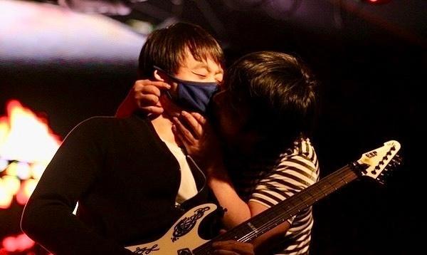 “主唱+吉他手时间”，老崔和艾迪，何大壮与讴歌！ 