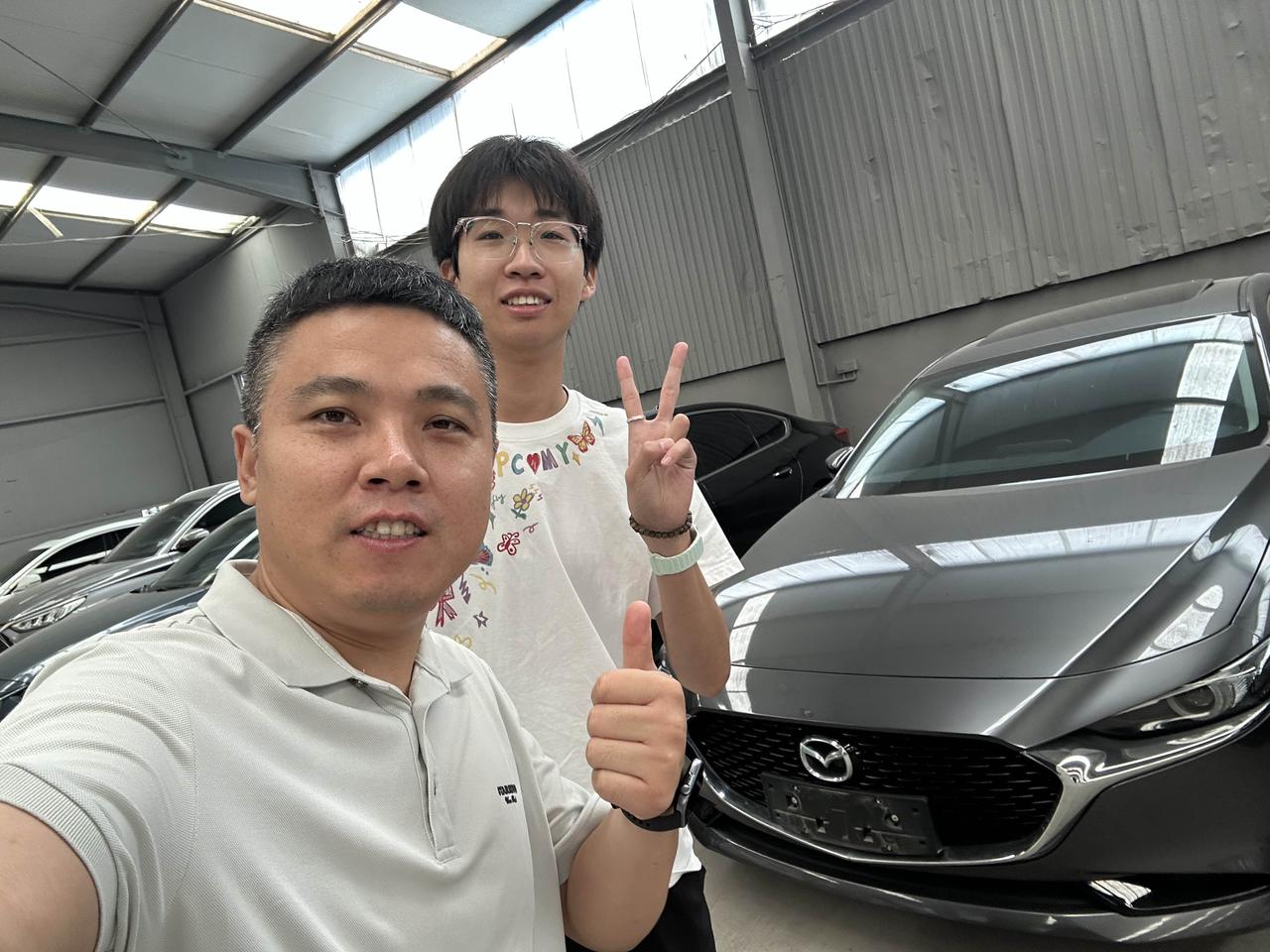 忙起来，给邯郸小兄弟淘的21年质耀昂克赛拉，交车[玫瑰]
用心淘好车，唯信任不可