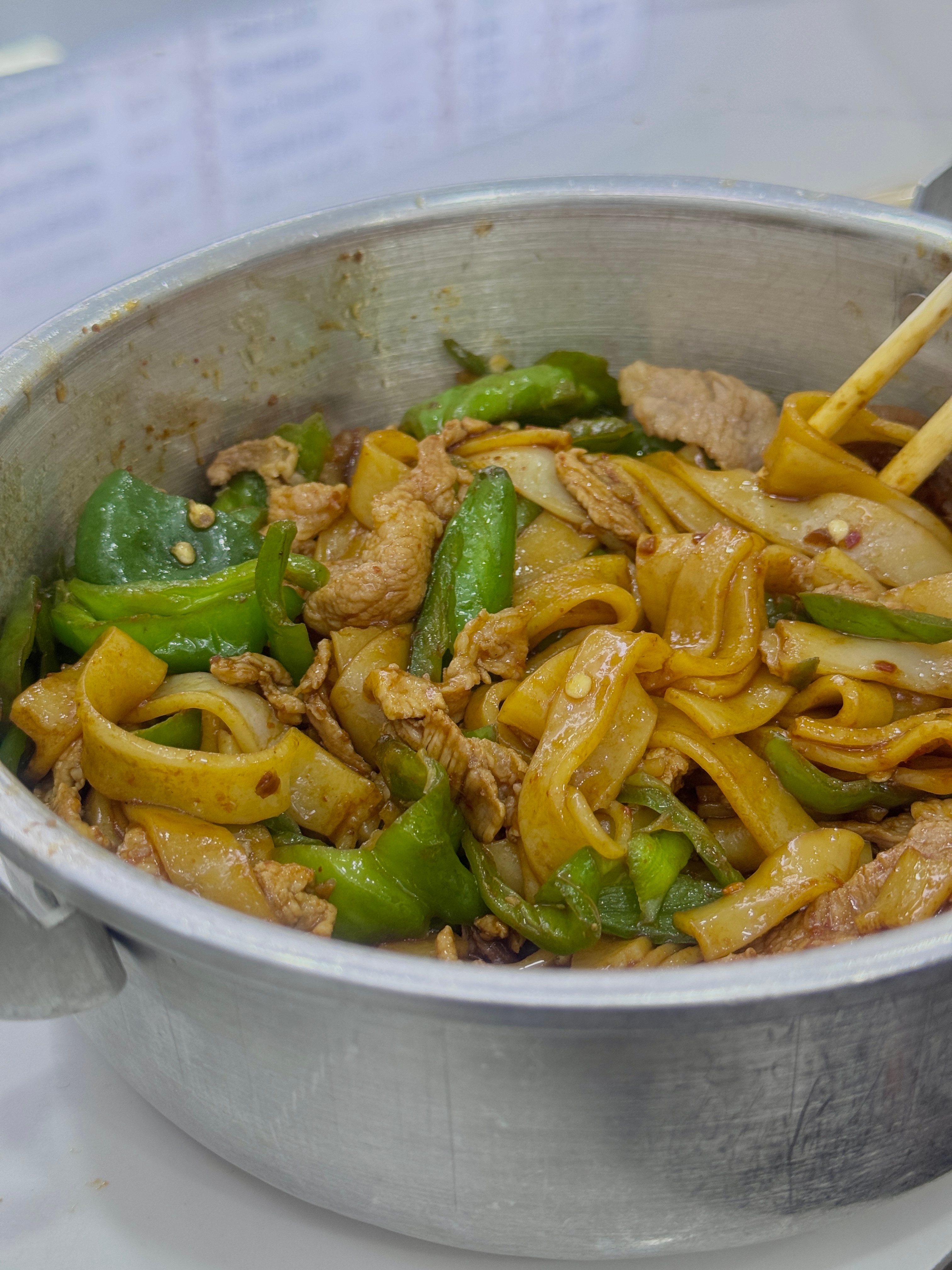 本老吃家倾情推荐比在长沙吃到的粉都好吃得多！！！！太好吃了 码子现炒 炒鸡香  