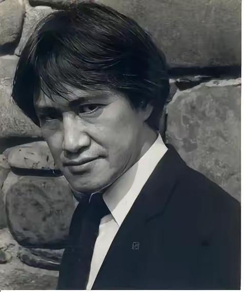 受益匪浅的人生忠告：“人到晚年，最顶级的活法，不是挥霍退休金，不是养花养鸟，也不