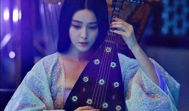 唐朝素来以丰腴为美，传闻杨贵妃体重达138斤，结合她的真实身高来看，她究竟算得上