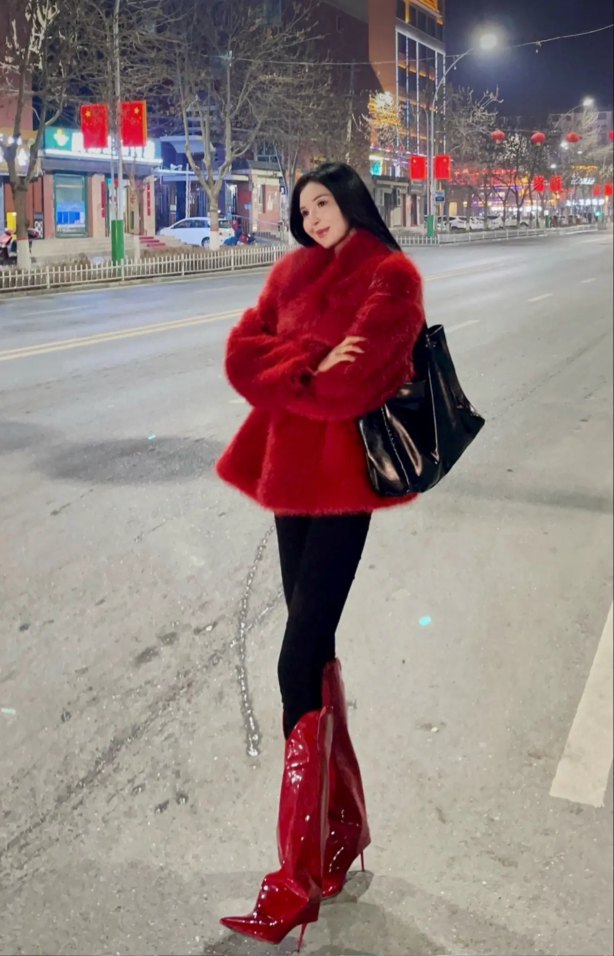 喜欢你的人，给你现在  爱你的人，给你未来   ♥️