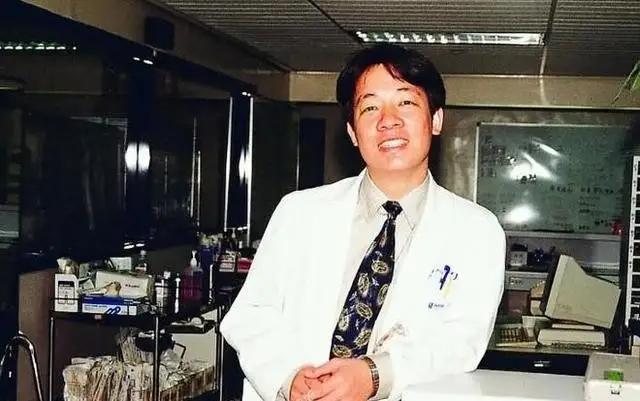 万万没有想到，赖清德的父亲赖永都，非但不是日本鬼子，他是中国人，而且居然还是抗日