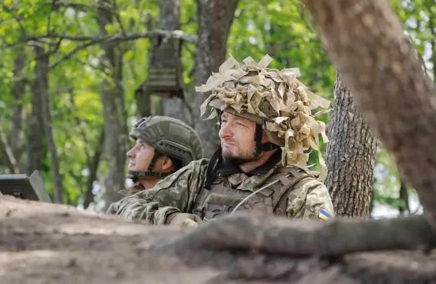 在乌克兰，关于擅离职守（乌克兰语缩写为SOCh，意为擅自离开部队）这一紧迫问题的