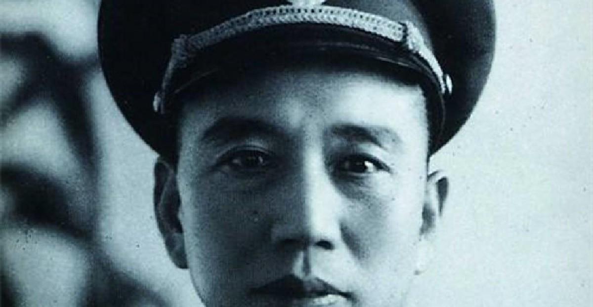 6岁开始习武，19岁投身革命，曾用十招击败许世友，最终成为国家副主席的传奇人生！