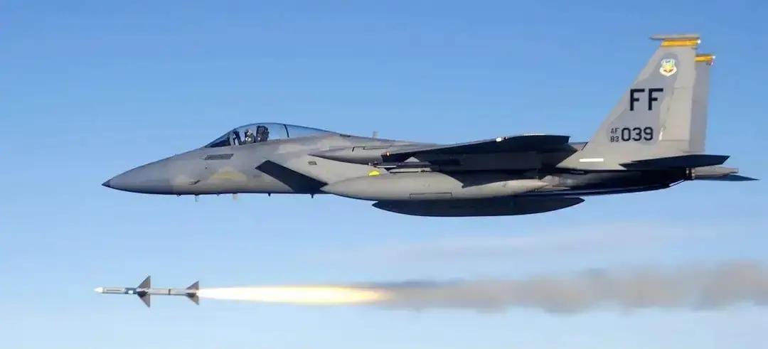 特朗普反应过来了？直言：不允许德国和日本加强军事！看来，“养虎为患”的道理还是懂