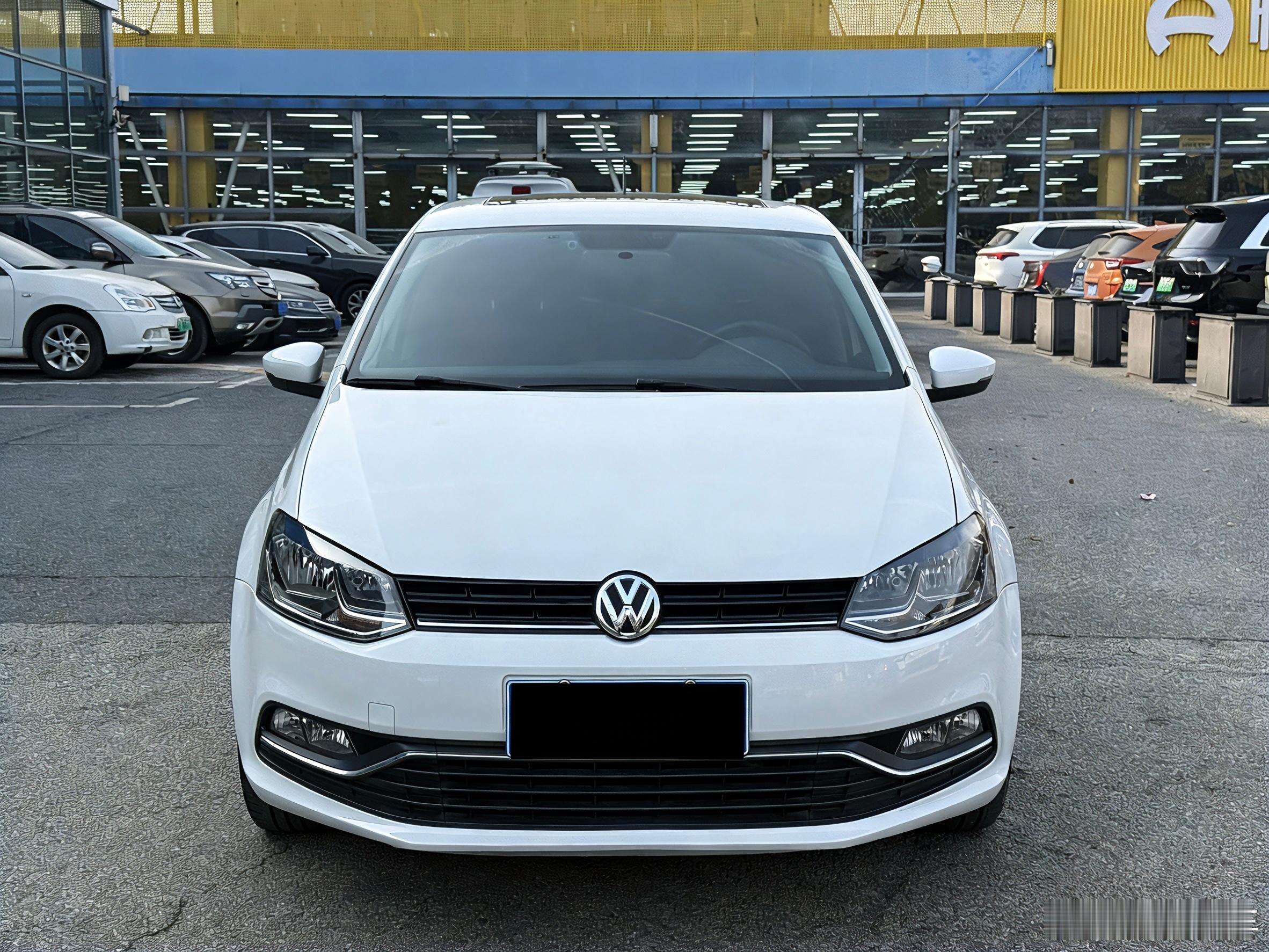 最新拿下一台代步练手绝佳车型 18年上牌1.6自动舒适版 大众polo 一手车 