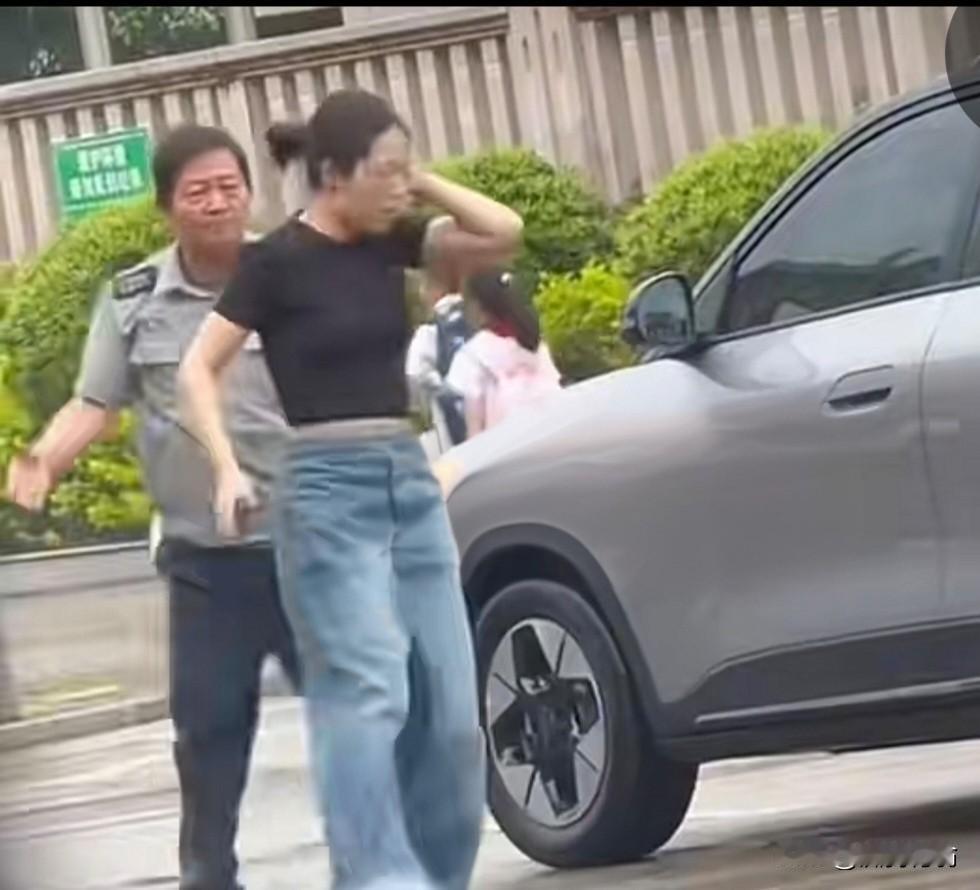 [大笑][大笑]醇香都想喝一口