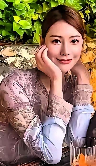 日常分享生活片段，本是再普通不过的事情，马筱梅一次随手的晒图，却意外在网上掀起不