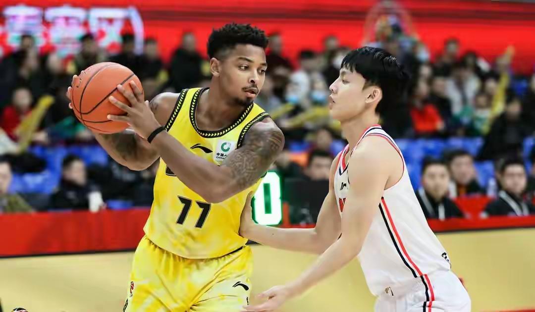 北汽不敌福建，连胜终止。
别看北汽纸面实力强，但是过去许多年，几乎每个赛季，福建