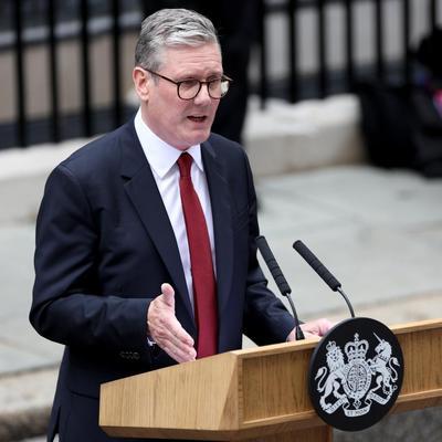 亏空220亿英镑！先是破产，后又内乱，英国政府终于坐不住了，主动向中方求援！面对