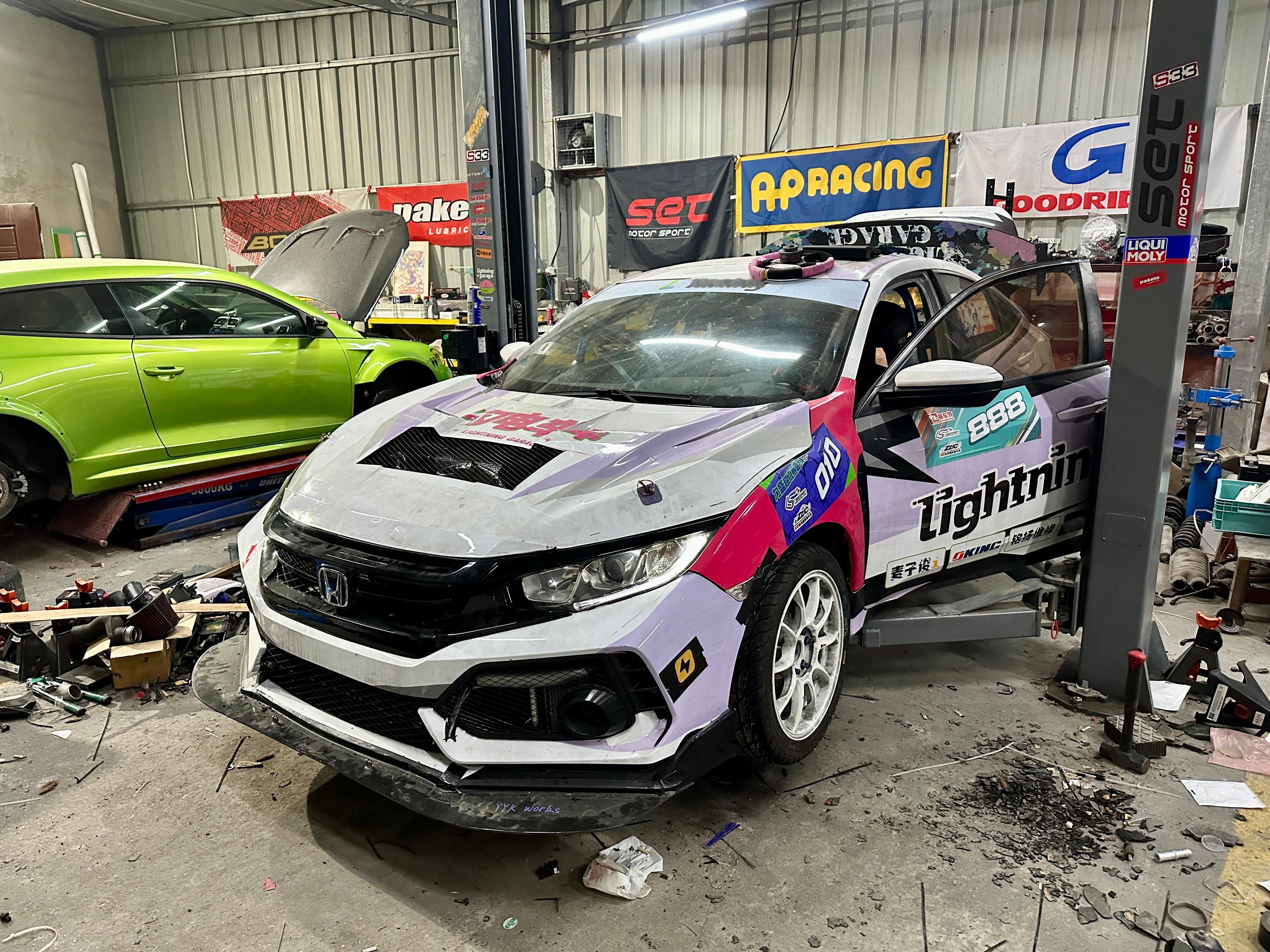 这玩意只能在架子上磨合。关着门搞一会感觉自己要中毒…  全段直通还是太有威力了。