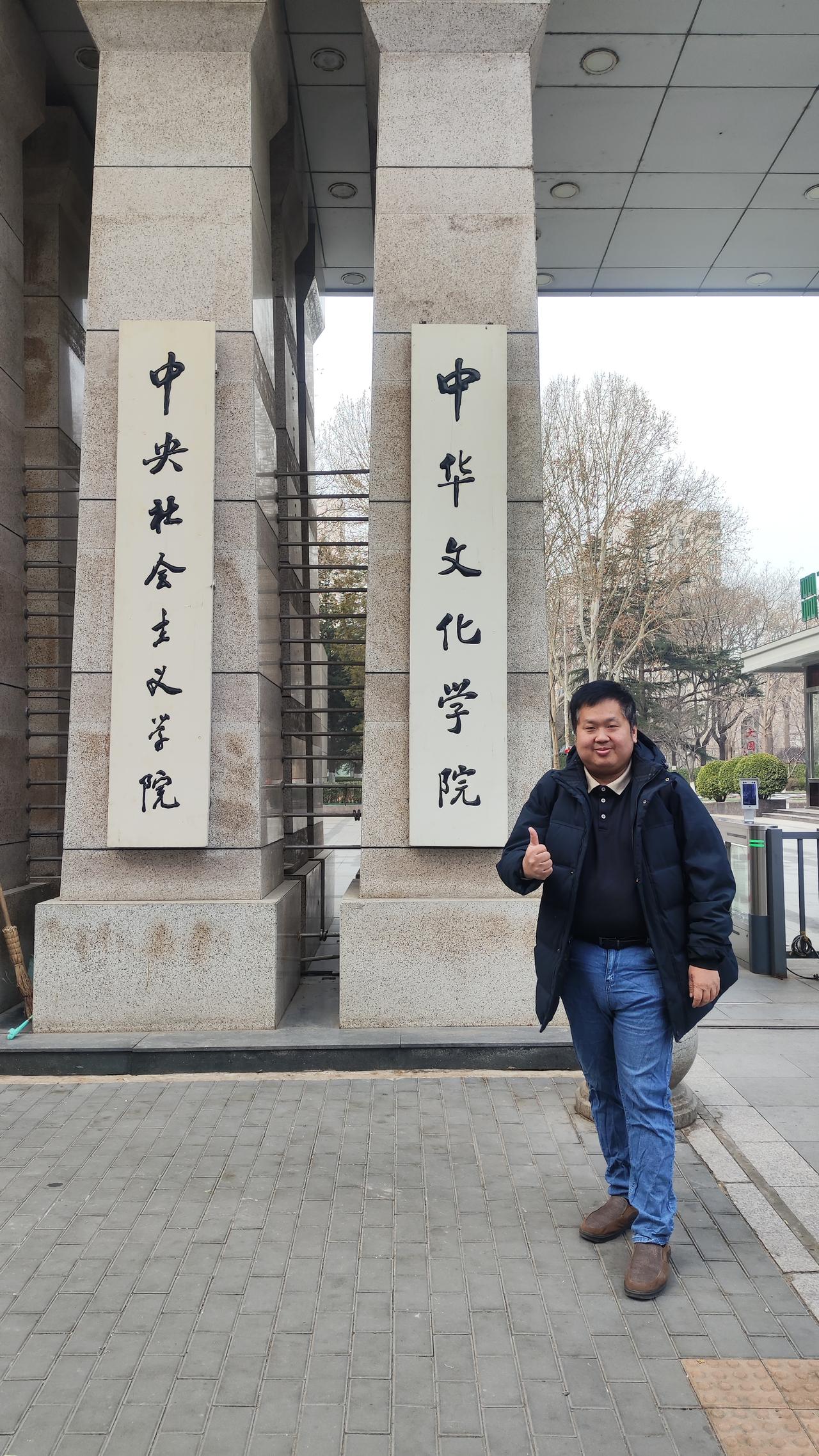 最近准备再试验直播，欢迎大家随时关注，到时直播带大家出去玩。