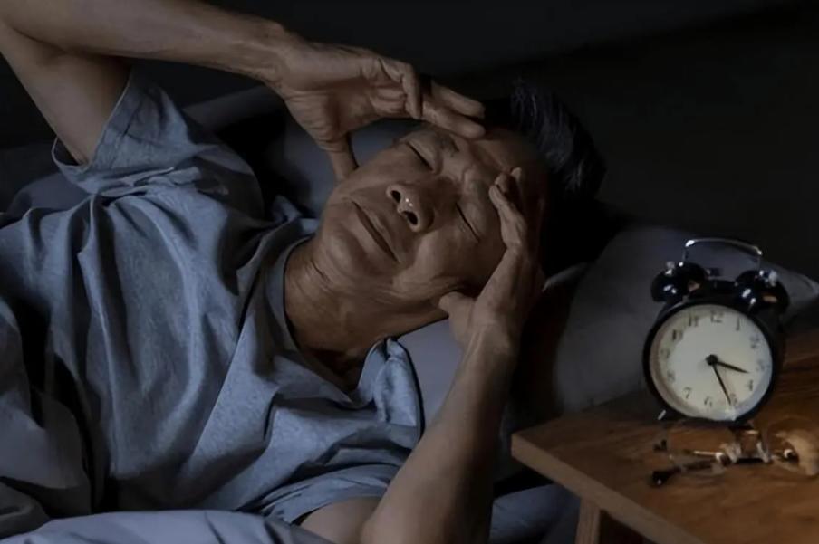 “8小时睡眠论”是错的？65岁以后，每天睡多久好？告诉你答案


赵阿姨已经65