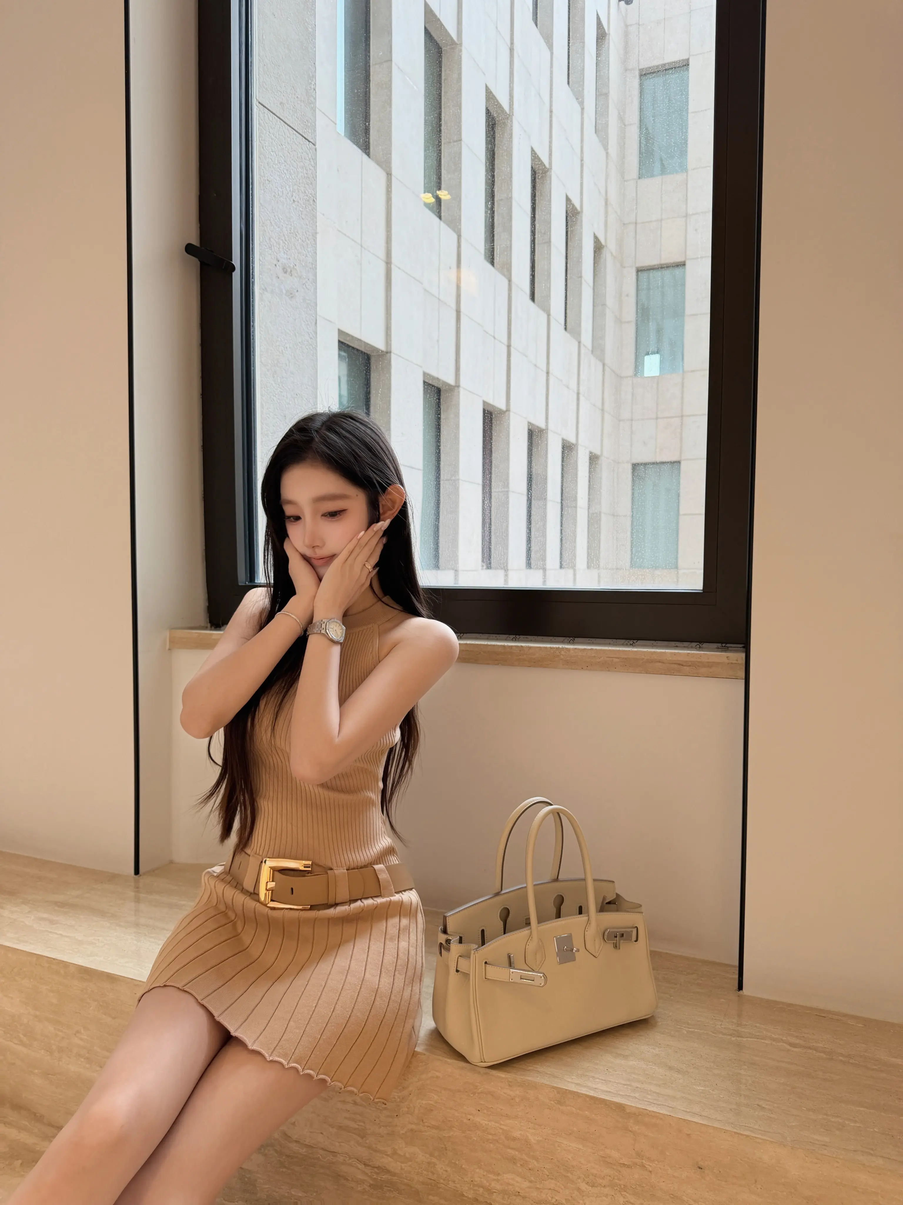 我不活在你给的人设里。