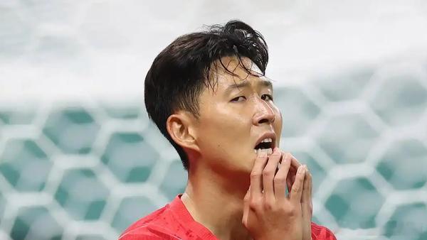 孙兴慜亚洲一哥变亚洲一哥们北京时间6月12日，韩国队世界杯首战险胜捷克拿下开门红