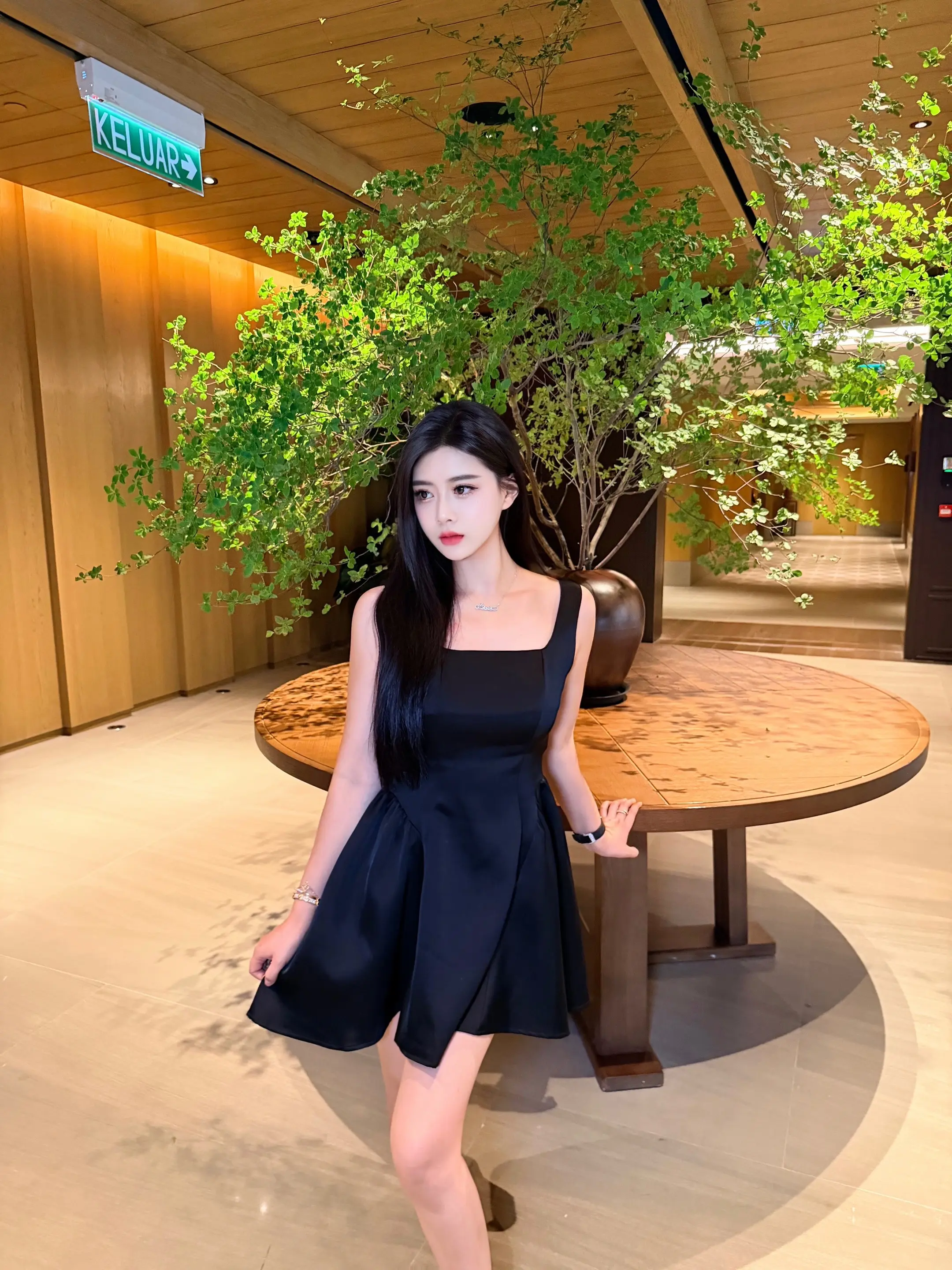 叫我什么。 没听清