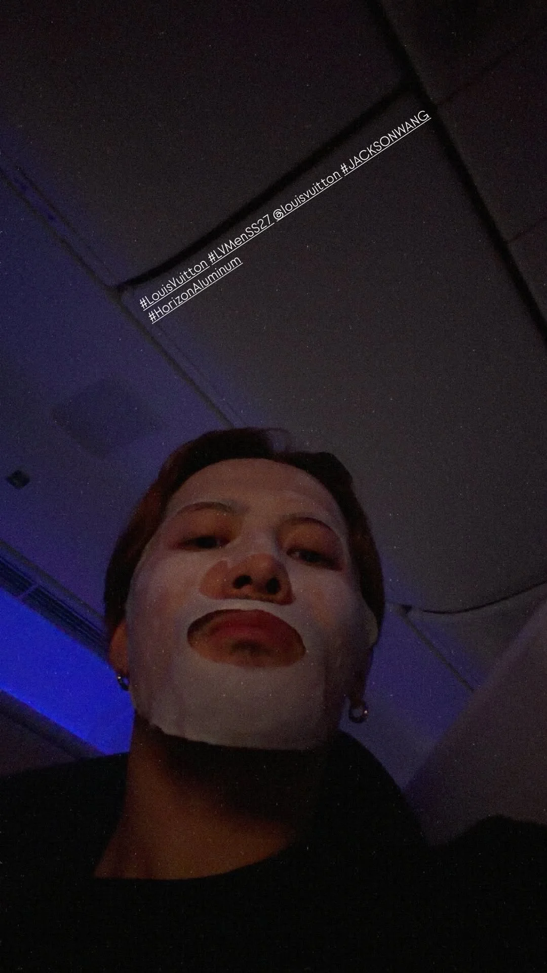 看到了一些胡子🧐