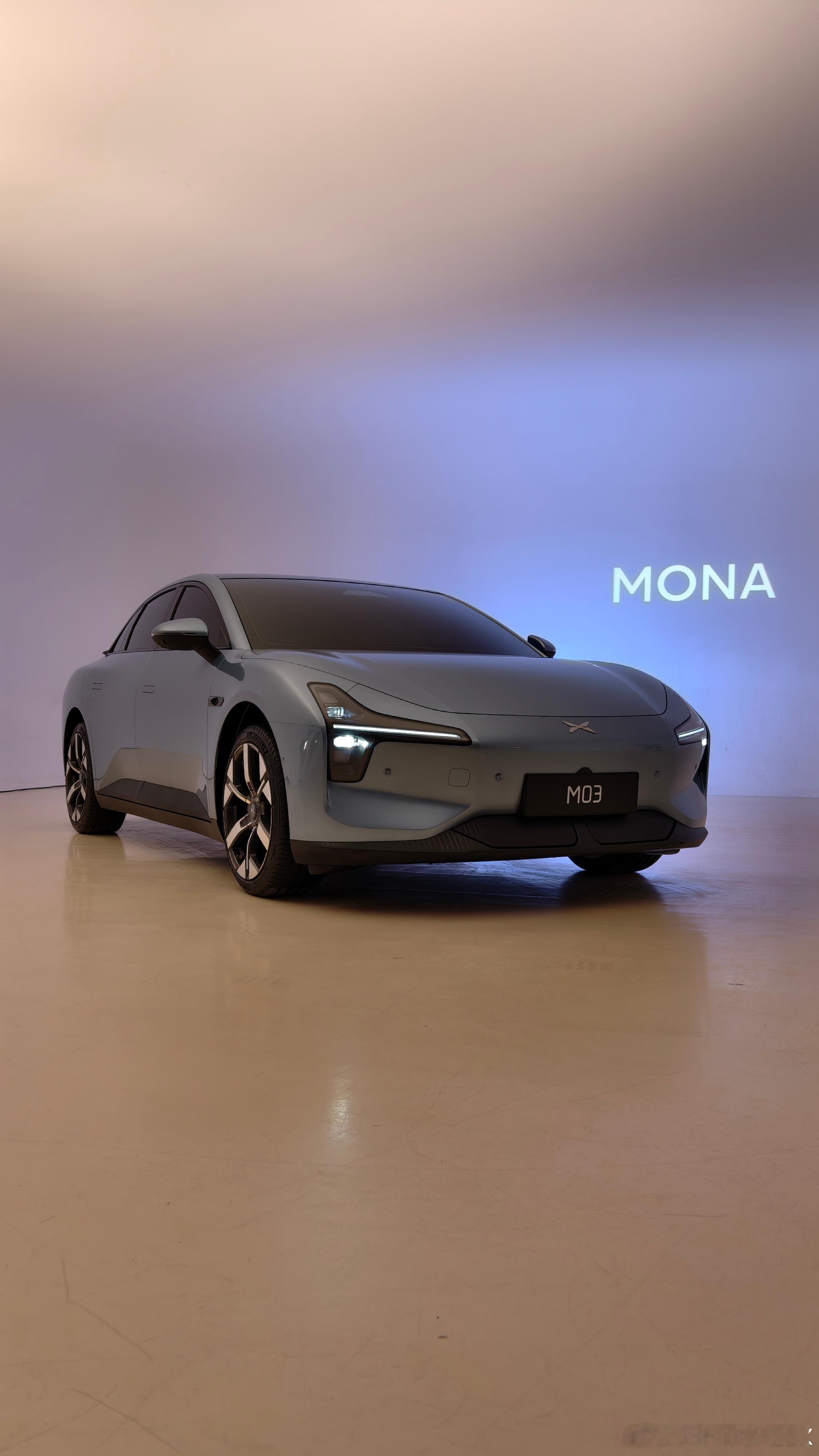 去年拍过的小鹏MONA M03，MAX版来了。智驾能力看齐G6、G9、X9、P7