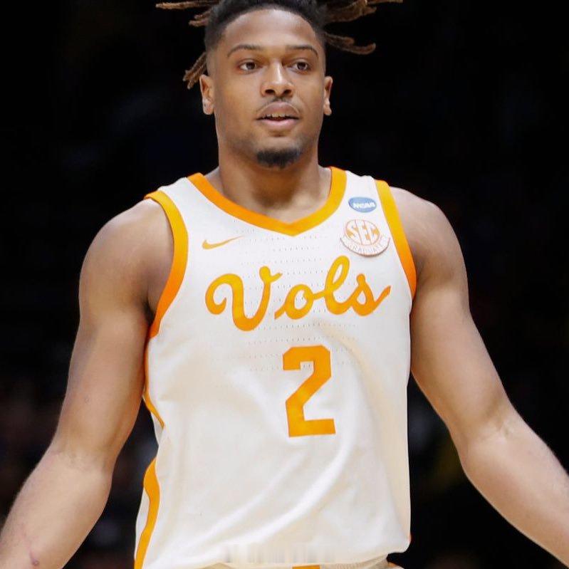 活塞37签查兹·兰尼尔 2025年nba选秀nba交易nba选秀 ​​​