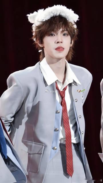 张泽禹车库清唱视频破百万赞 这段视频的成功也给了我们一个提醒：好音乐的本质在于表