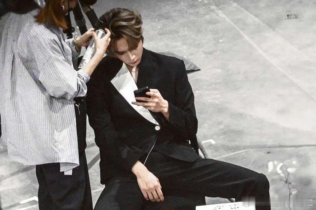 卧槽这个海俪恩 ​​​