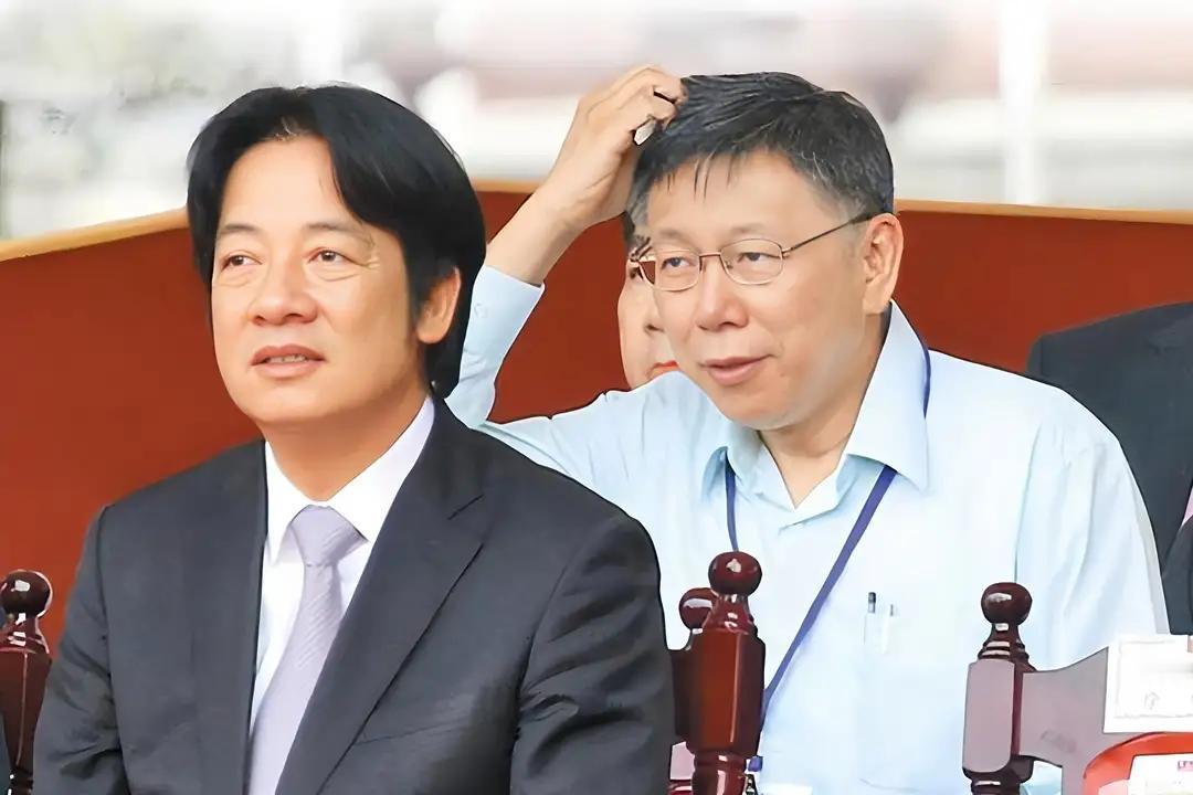 柯文哲与柯建铭、陈水扁结盟，其实组成了泛绿“反赖三人组。从柯P当众说出与柯建铭私