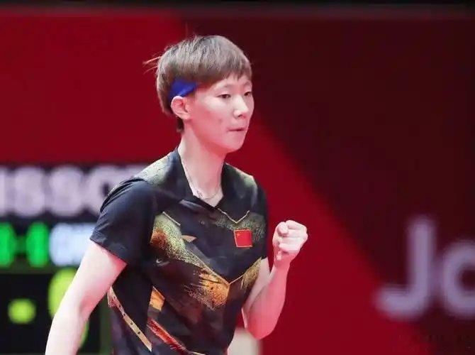 王曼昱4-1战胜钱天一，晋级全运会乒乓球女子单打八强。11月12日，全运会乒乓球