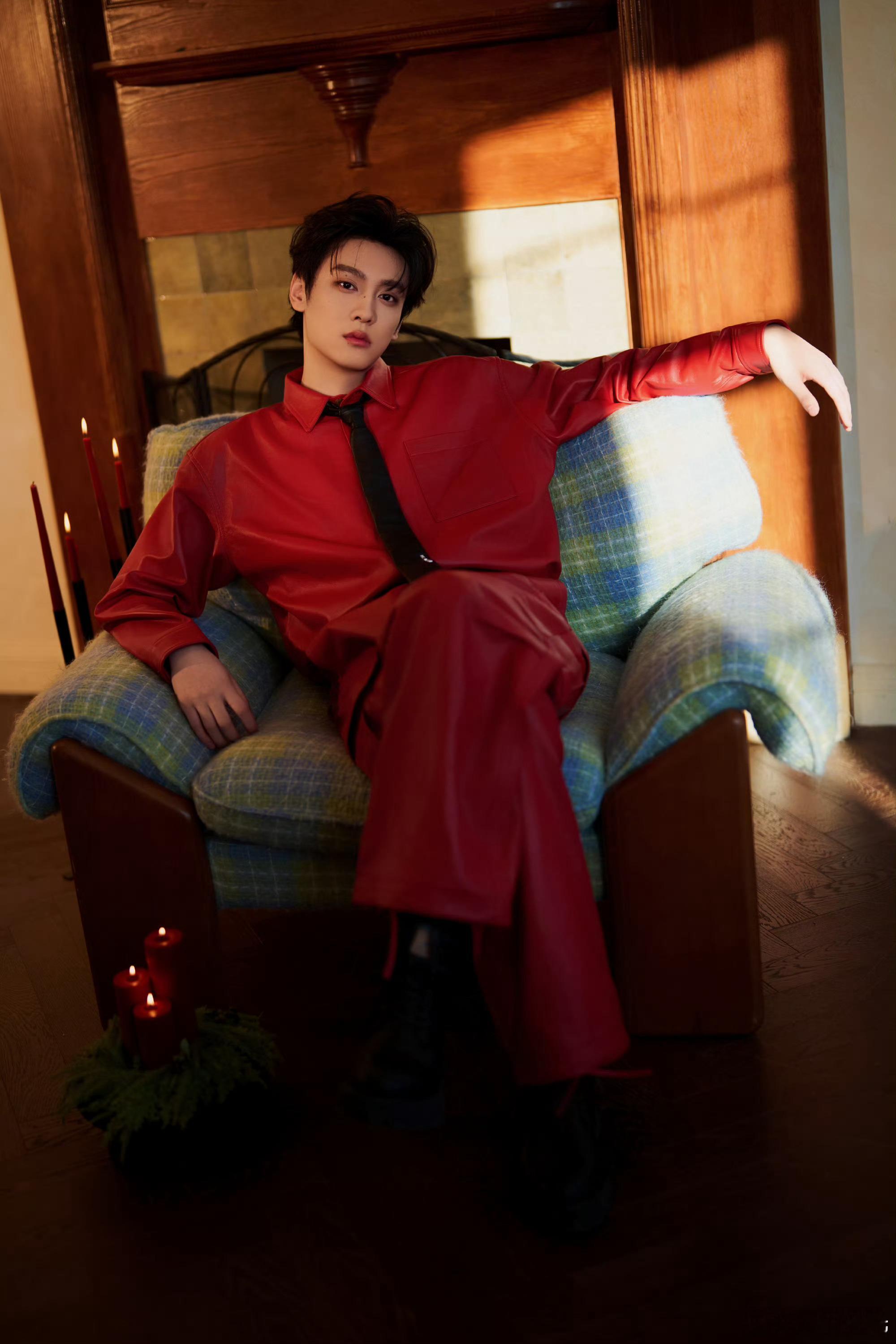 田栩宁 txn向全世界安利田栩宁 “我将思念藏进风里 年年有风 年年对你有思念”