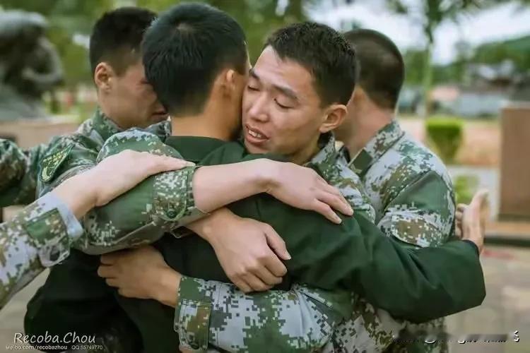 曾经与你患难与共，肝胆相照的好兄弟，一定要珍惜。
分享我的今日感悟 
朋友