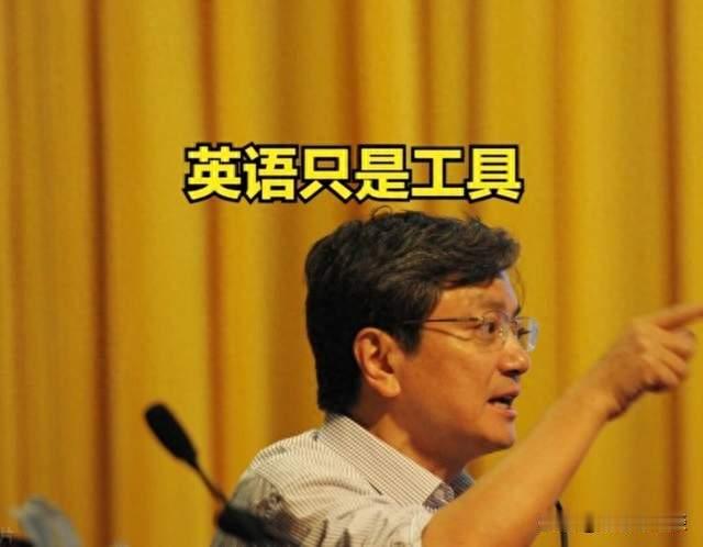 胡锡进谈英语主科争议:三个观点把这事说透了！