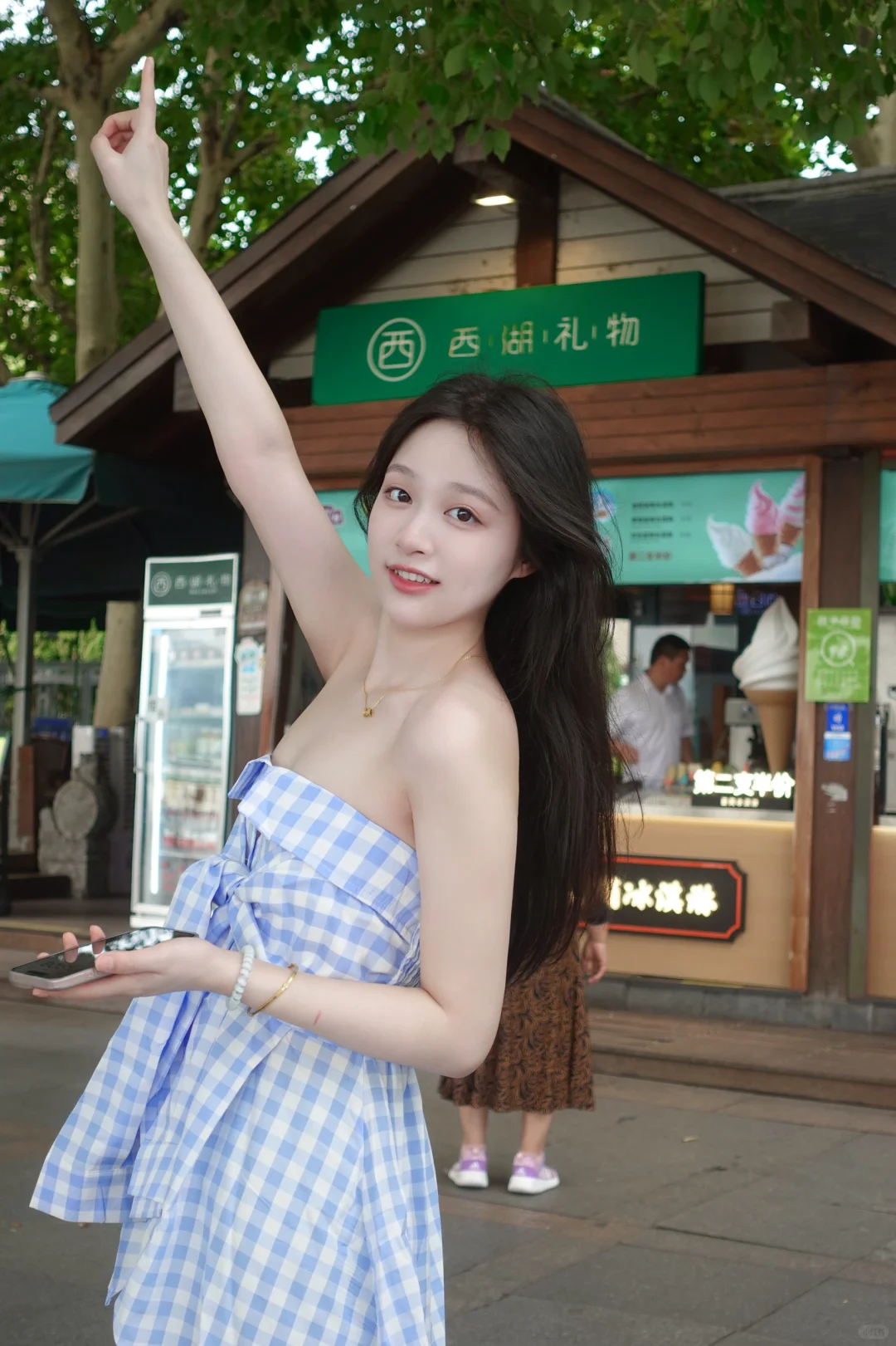 淡颜系女孩跟着我化妆！