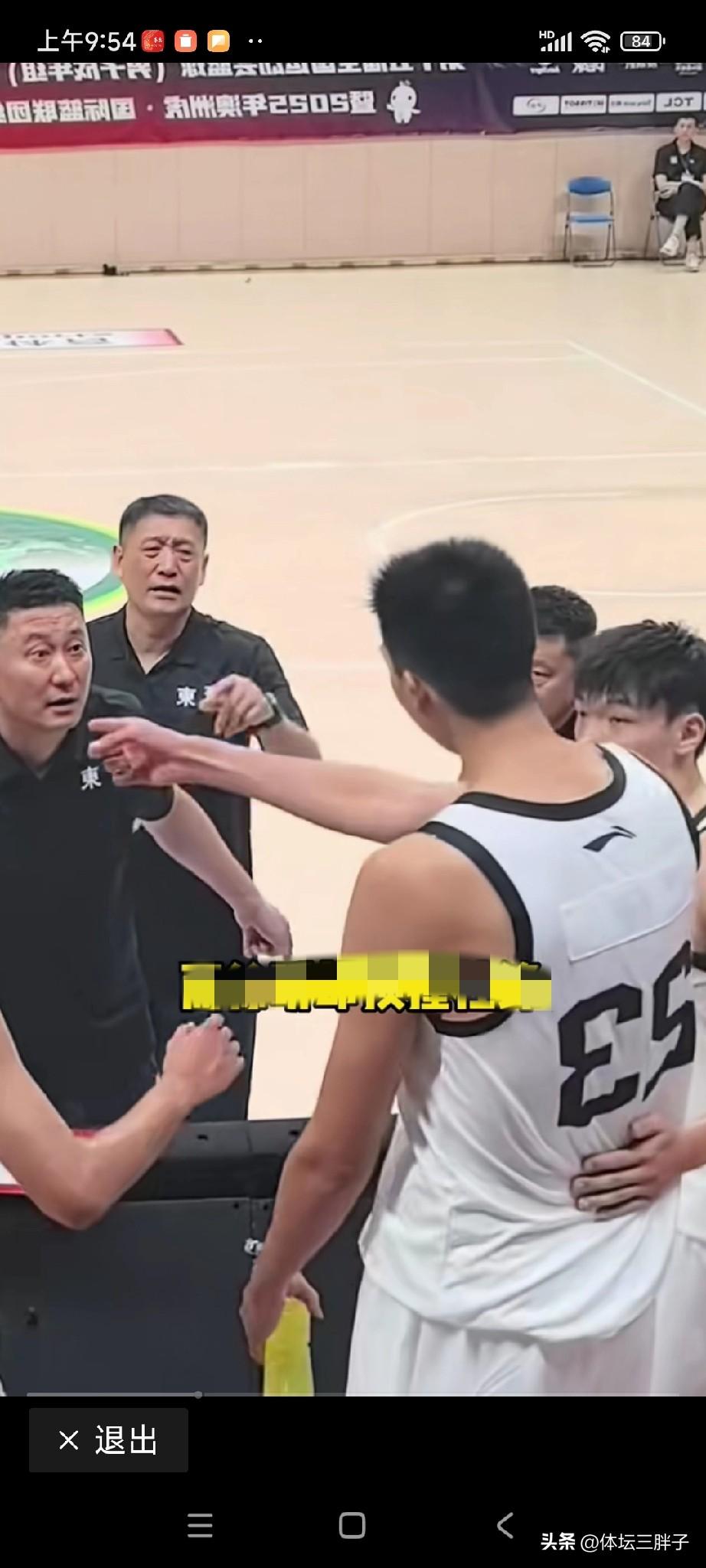 真正的全明星赛今晚上演，不得不说，本土球员最耀眼不是徐杰，而是徐昕。徐昕明星赛上