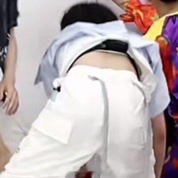 张啧啧你知不知道你这样很危险的呀。！ 
