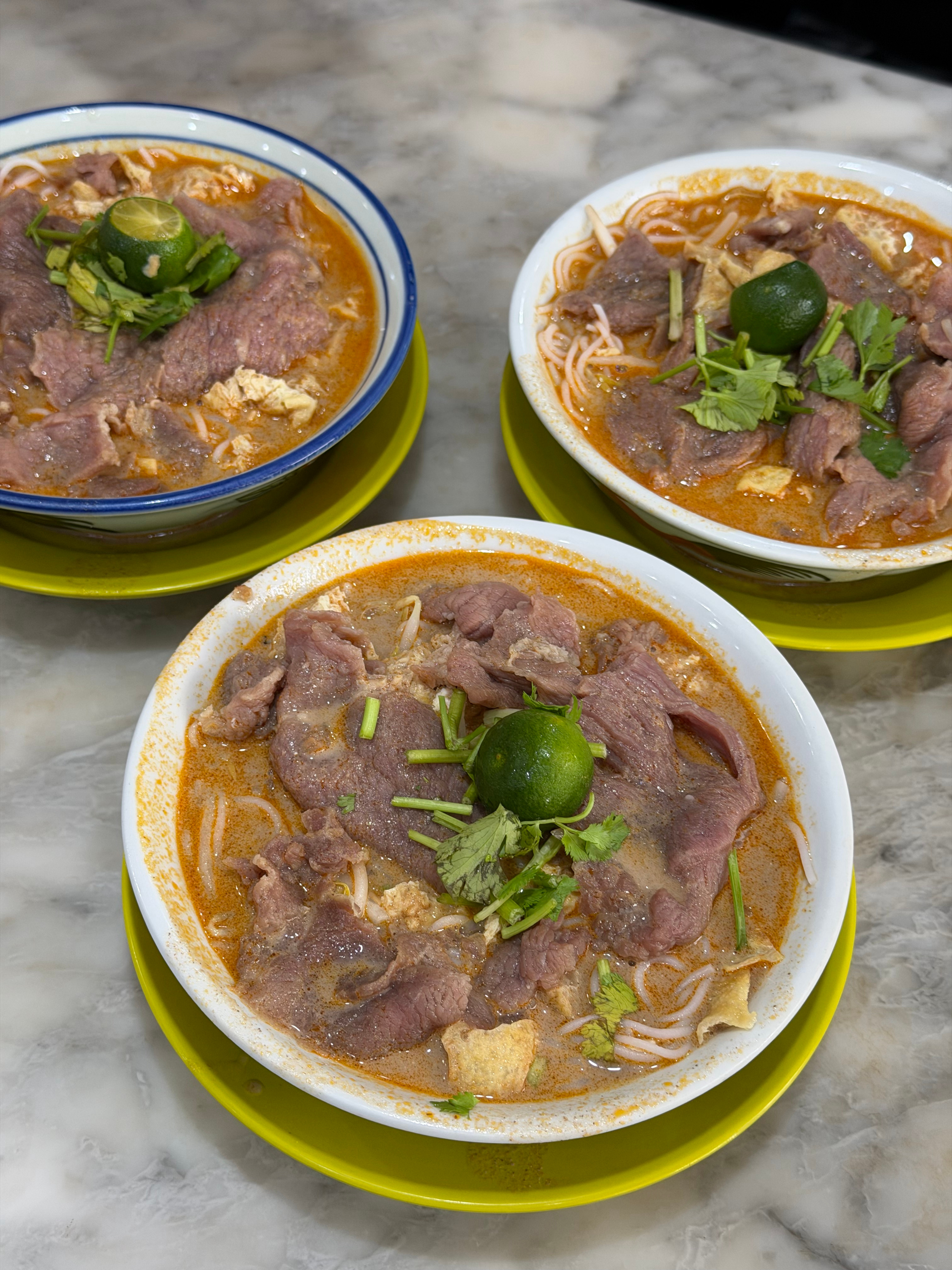 好好吃好好吃…牛肉好大块