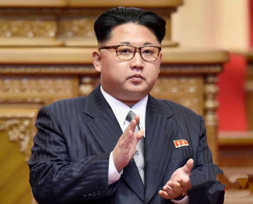 金正恩在朝鲜劳动党80周年庆典上承诺，将与人民携手把朝鲜建成“富饶乐园”。他强调
