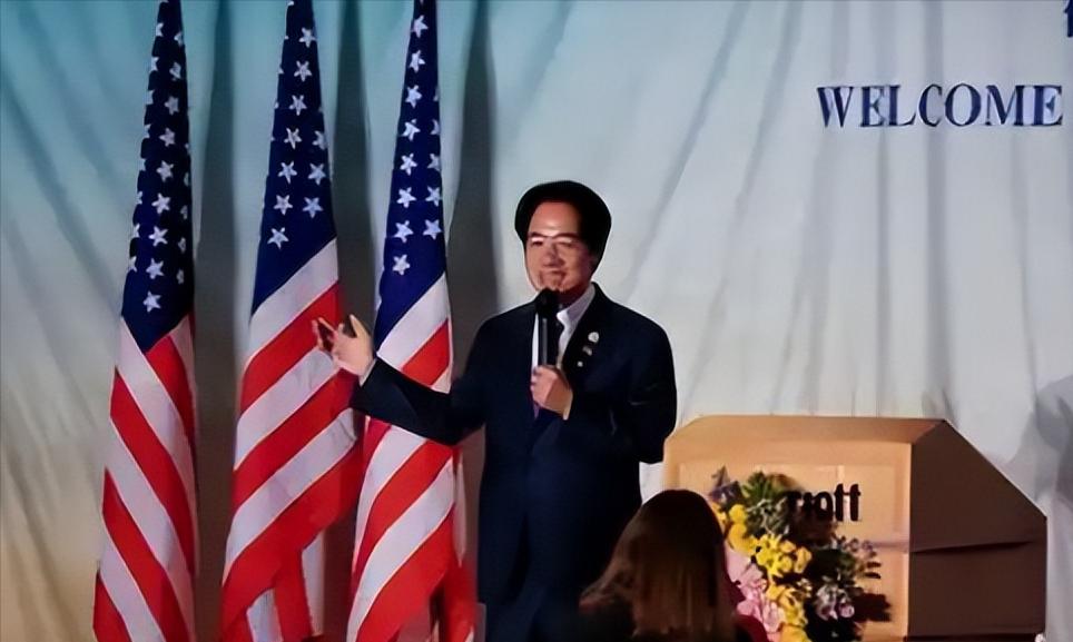 赖清德最近估计整夜都在失眠。嘴上 "去中"" 脱钩 " 喊了好几年，仿佛只要跟大