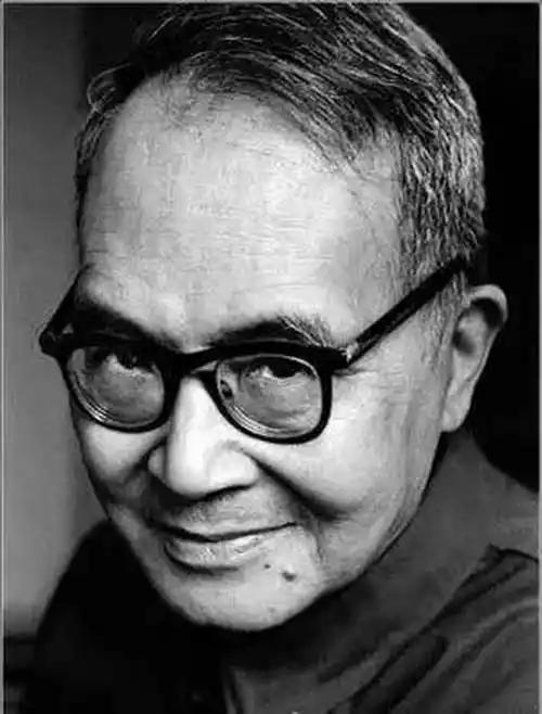 一个很脏但很现实的真相：
"人死之后，体面是给活人看的。"
这句话，让我想起了钱
